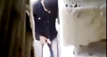 আবদ্ধ ইংলিশ সেক্স ভিডিও এইচডি সেক্রেটারি কাটিয়া নোবিলি একটি কিঙ্কি থ্রিসোমে সম্মত হন।