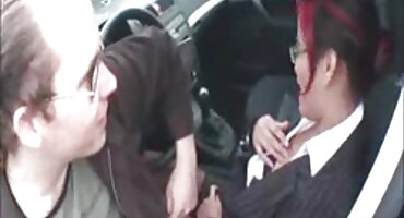 লেডিবয় কল বয় হয়ে সেক্স ভিডিও ফুল এইচডি উঠেছে এবং এখন পুরুষদের সাথে চোদাচুদি করছে।