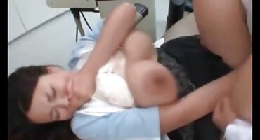 পায়ু মধ্যে সেক্স এইচডি ভিডিও একটি শ্যামাঙ্গিণী যৌনসঙ্গম