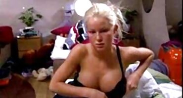 বিখ্যাত স্লাট নিকি বেঞ্জ বাঙালি সেক্স ভিডিও এইচডি হস্তমৈথুনকারী ড্যানির পাশে হাজির।