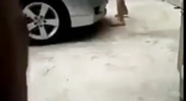 ভাইয়ের সকালের বোনের সেক্সি বিএফ এইচডি সেক্সি বিএফ বোন ইজি বেলের যোনিতে প্রবেশ করে