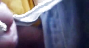 দুটি কালো সঙ্গে একটি মার্জিত মুরগির গ্যাংব্যাং সেক্সি বিএফ এইচডি