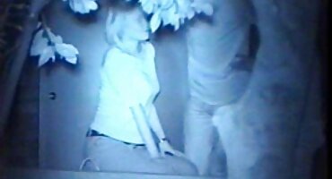 স্টাফ মিল্কিং আছে সেক্স ভিডিও এইচডি ফুল এবং পরার্থপরতা দেখায়