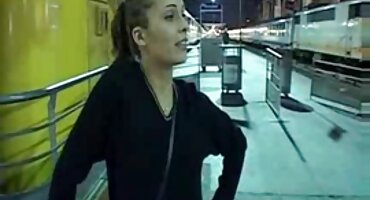 স্বামী এবং স্ত্রী ফুল এইচডি সেক্স ভিডিও একটি জনপ্রিয় ভঙ্গিতে আদর করছেন 69