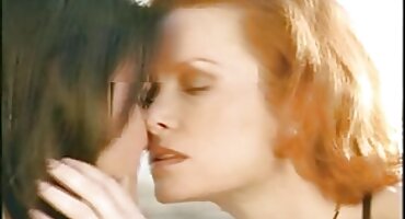 একটি মোটা সেক্স এইচডি ভিডিও স্বর্ণকেশী banging