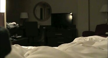 জঘন্য সৎপুত্র বস্তির সৎমায়ের সামনে এইচডি হট সেক্স ভিডিও ফাঁপা।