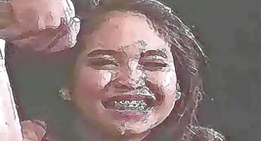 ছেলেটি তার বাগদত্তাকে এইচডি হট সেক্স ভিডিও একটি লোমশ মোরগ দিয়ে একটি পুরানো সোফায় চুদছে।