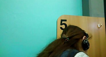 Busty Nicolette Shea একটি ম্যাসেজ পার্লারে জোনি সিনসুর উপর চাপ এইচডি বিএফ সেক্সি উপশম করে।