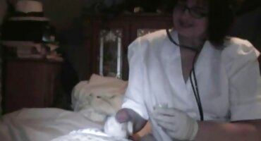 একটি বড় বৃত্তাকার পাছা সঙ্গে একটি সেক্স এইচডি ভিডিও শান্ত কুক্কুট Fucked