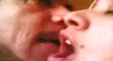 ডেন তার ছোট বোনের এইচডি সেক্স ভিডিও সাথে তার স্ত্রীর সাথে প্রতারণা করেছে।